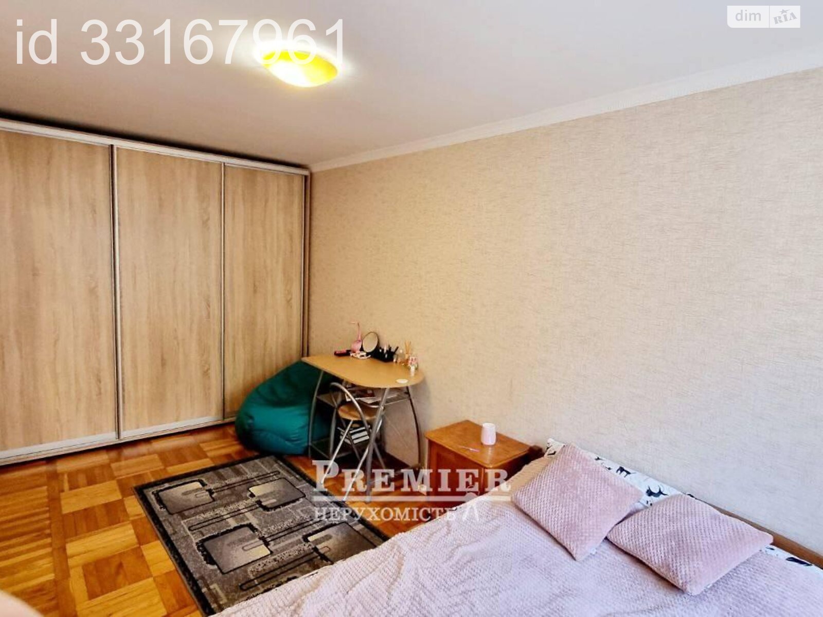 Продажа трехкомнатной квартиры в Одессе, на просп. Гагарина, район Приморский фото 1 Продажа трехкомнатной квартиры в Одессе, на просп. Гагарина, район Приморский фото 1