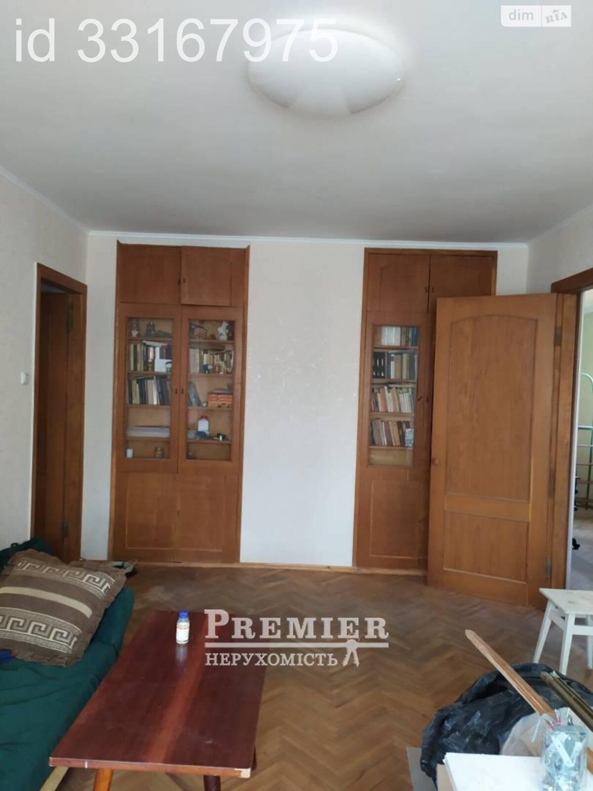 Продажа трехкомнатной квартиры в Одессе, на просп. Гагарина, район Приморский фото 1 Продажа трехкомнатной квартиры в Одессе, на просп. Гагарина, район Приморский фото 1