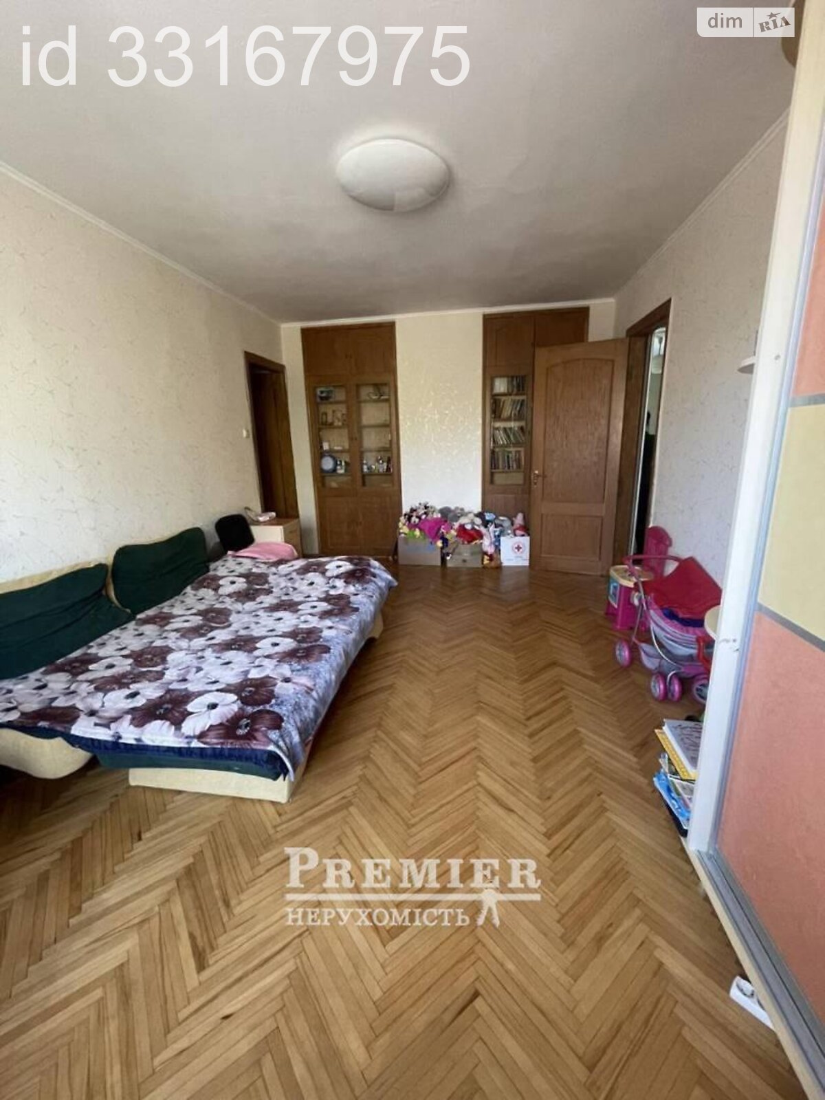 Продажа трехкомнатной квартиры в Одессе, на просп. Гагарина, район Приморский фото 1 Продажа трехкомнатной квартиры в Одессе, на просп. Гагарина, район Приморский фото 1