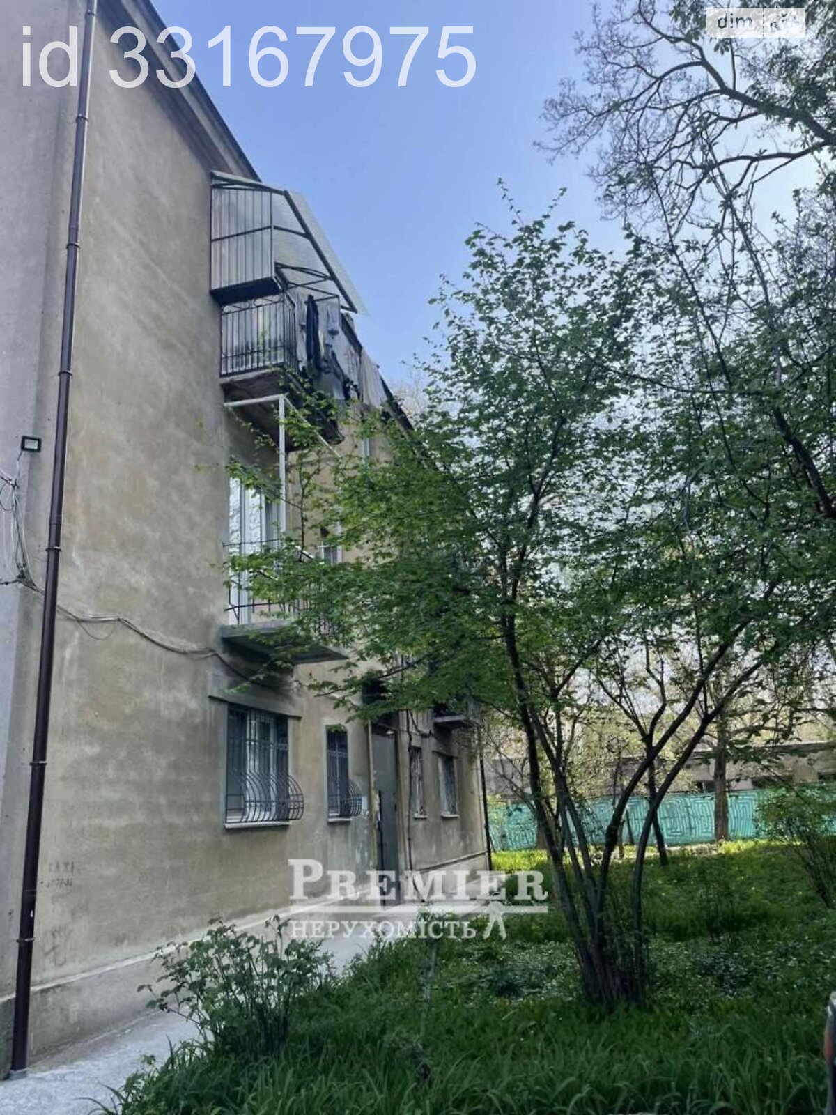 Продажа трехкомнатной квартиры в Одессе, на просп. Гагарина, район Приморский фото 1 Продажа трехкомнатной квартиры в Одессе, на просп. Гагарина, район Приморский фото 1