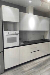 Продаж однокімнатної квартири в Одесі, на просп. Гагаріна 19 корпус 2, район Приморський фото 2