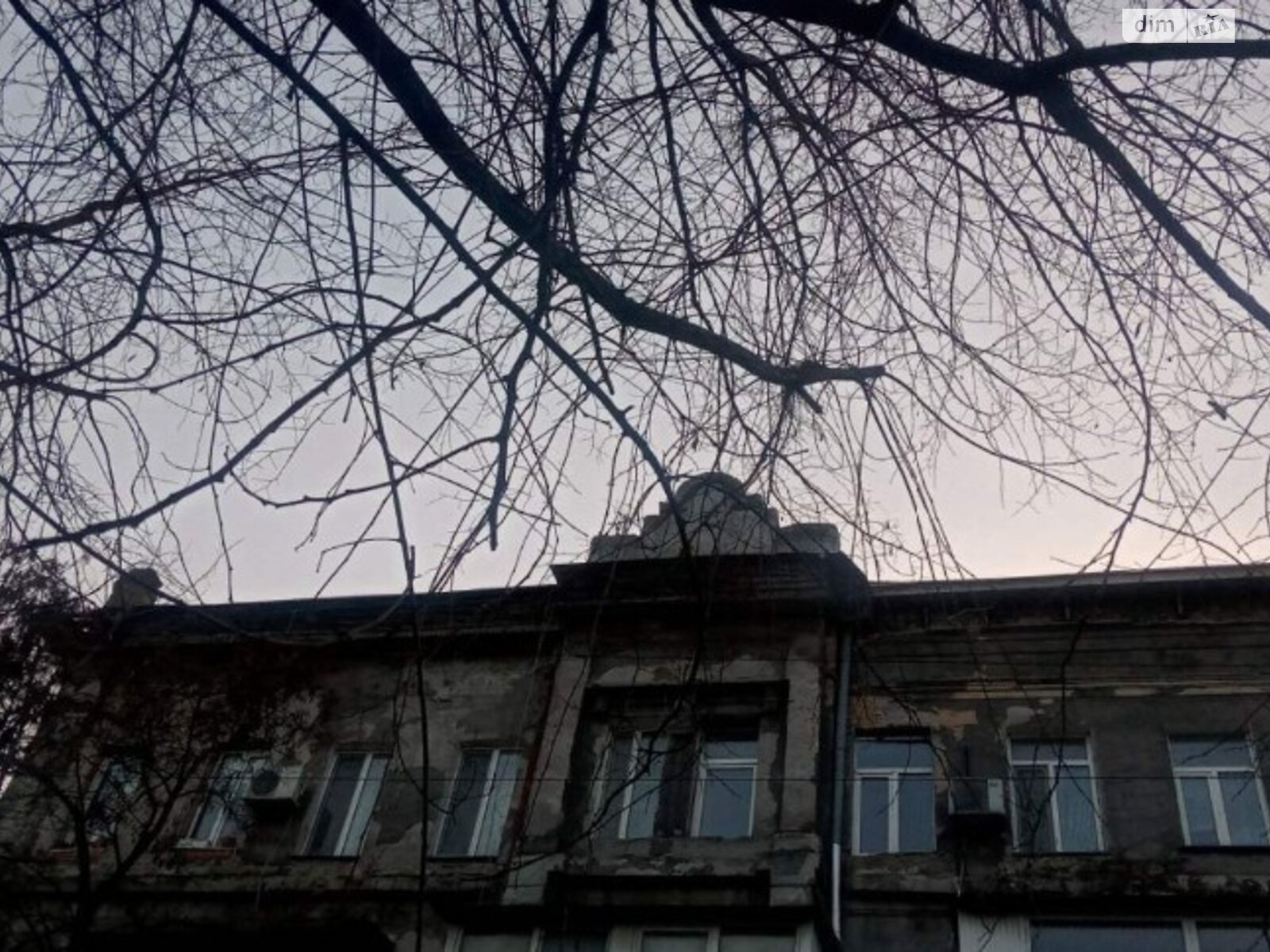 Продажа трехкомнатной квартиры в Одессе, на ул. Генерала Ватутина 6, район Приморский фото 1