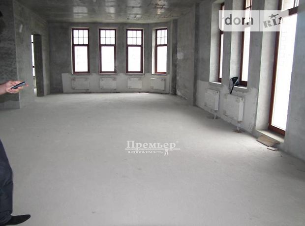 Продажа трехкомнатной квартиры в Одессе, на ул. Генуэзская район Приморский фото 1 Продажа трехкомнатной квартиры в Одессе, на ул. Генуэзская район Приморский фото 1