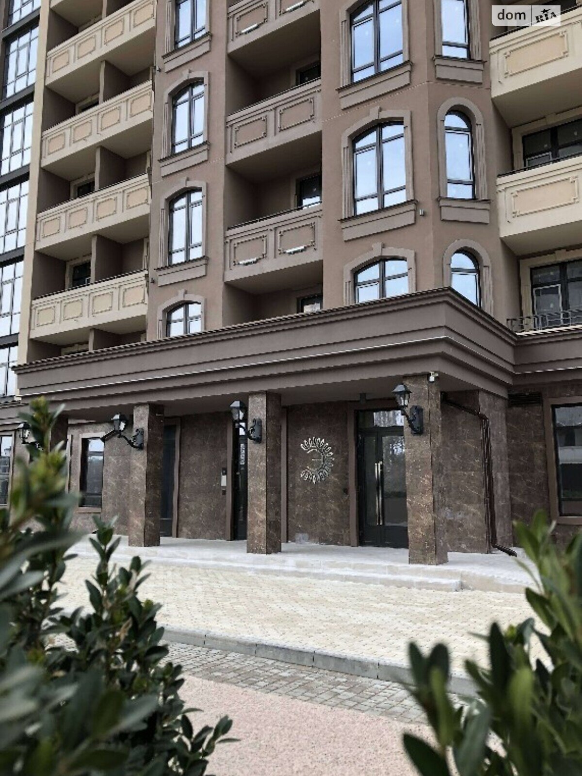 Продажа трехкомнатной квартиры в Одессе, на ул. Генуэзская 1, район Приморский фото 1