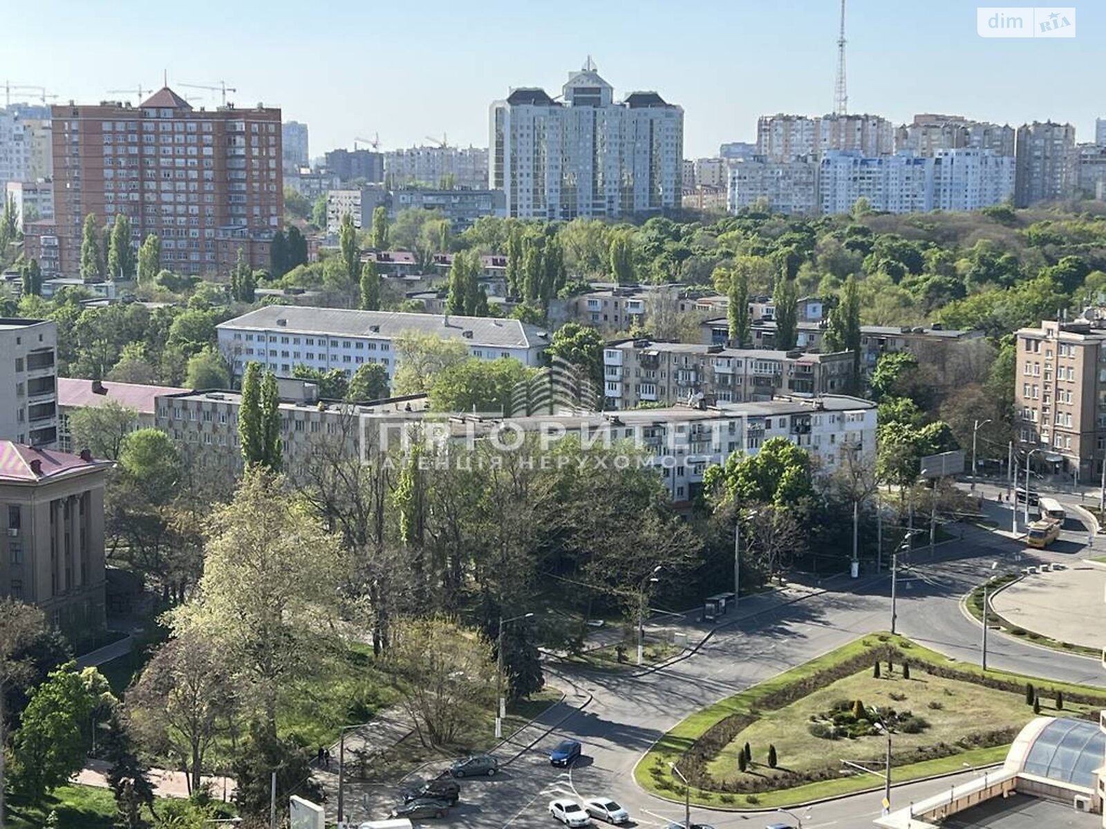 Продажа трехкомнатной квартиры в Одессе, на ул. Генуэзская, район Приморский фото 1