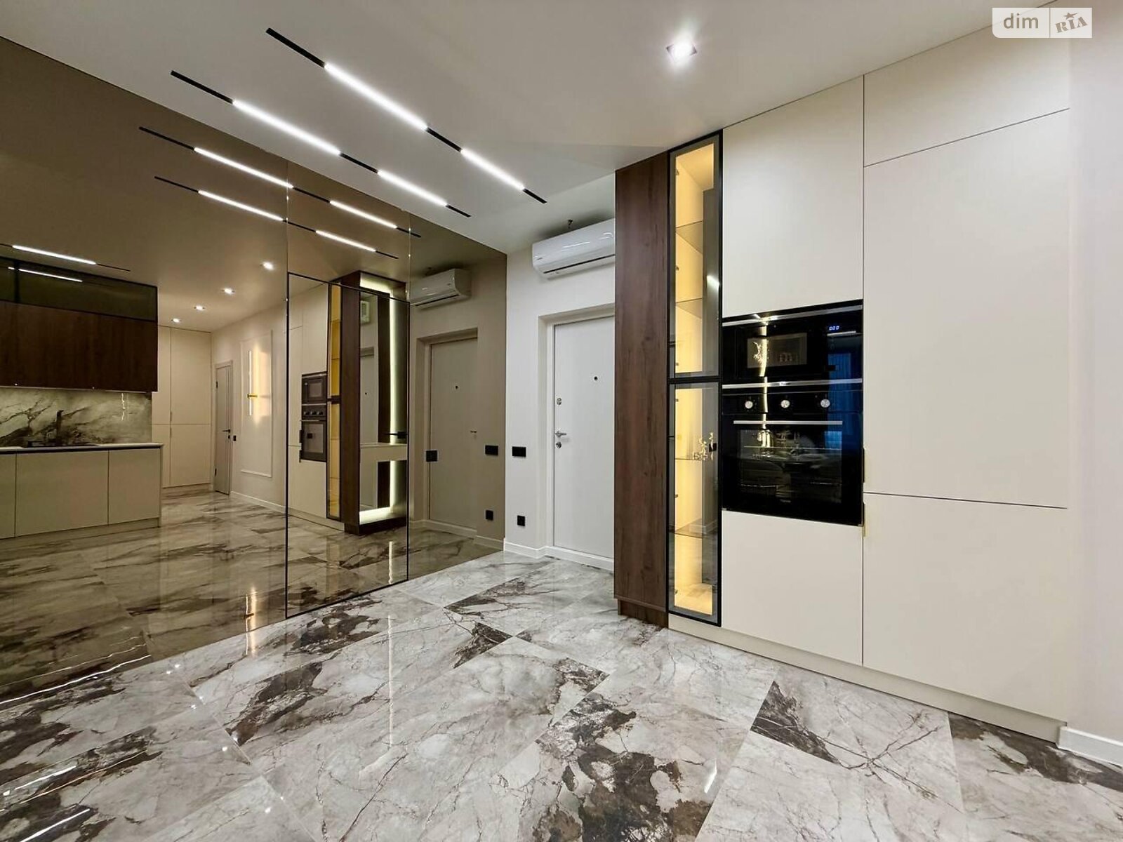 Продажа двухкомнатной квартиры в Одессе, на ул. Генуэзская, район Приморский фото 1