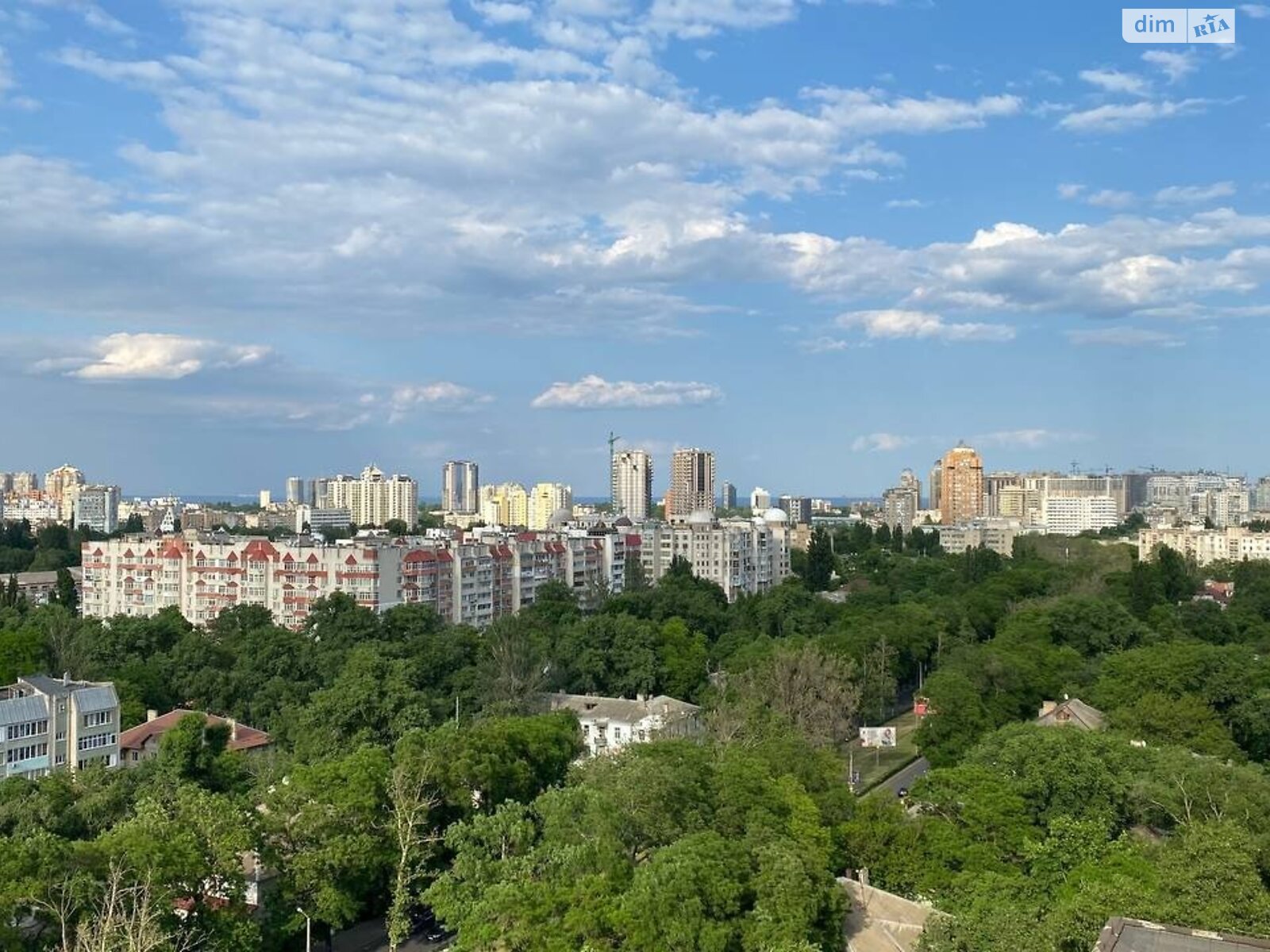 Продажа двухкомнатной квартиры в Одессе, на ул. Гераневая, район Приморский фото 1
