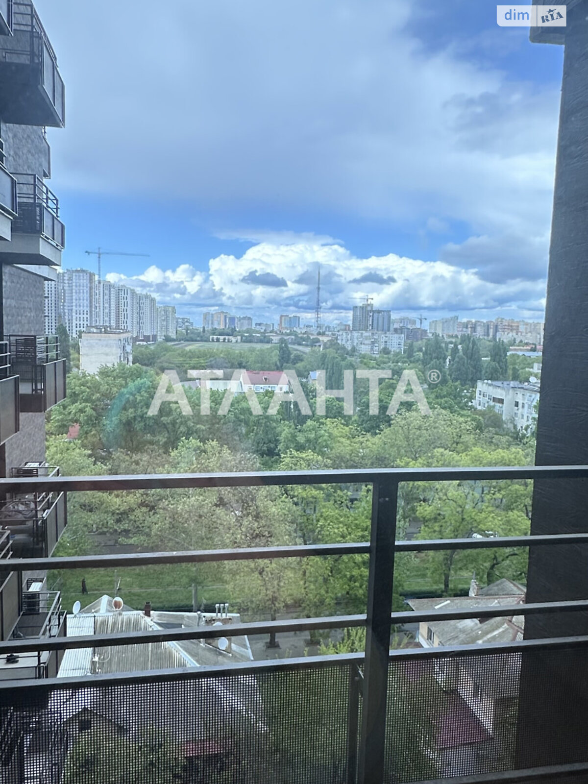 Продажа однокомнатной квартиры в Одессе, на ул. Гераневая, район Приморский фото 1 Продажа однокомнатной квартиры в Одессе, на ул. Гераневая, район Приморский фото 1