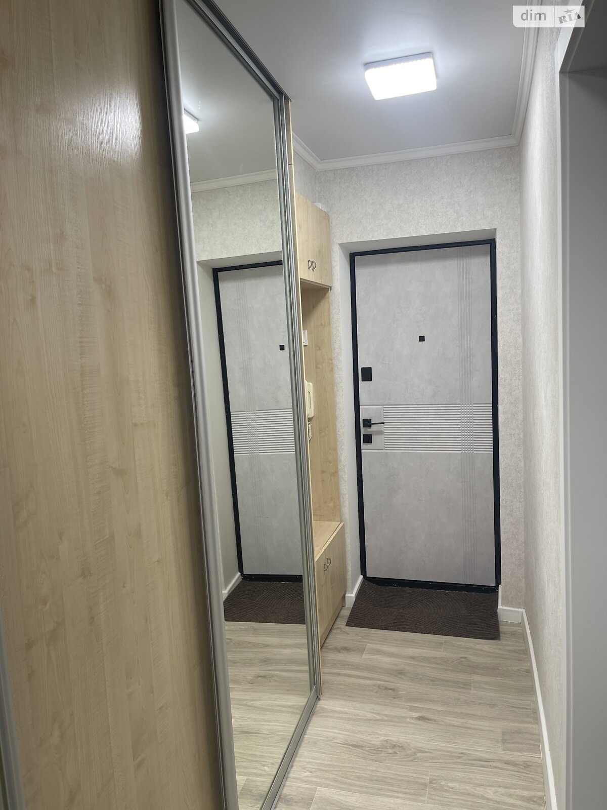 Продаж однокімнатної квартири в Одесі, на вул. Геранієва 12, район Приморський фото 1 Продаж однокімнатної квартири в Одесі, на вул. Геранієва 12, район Приморський фото 1