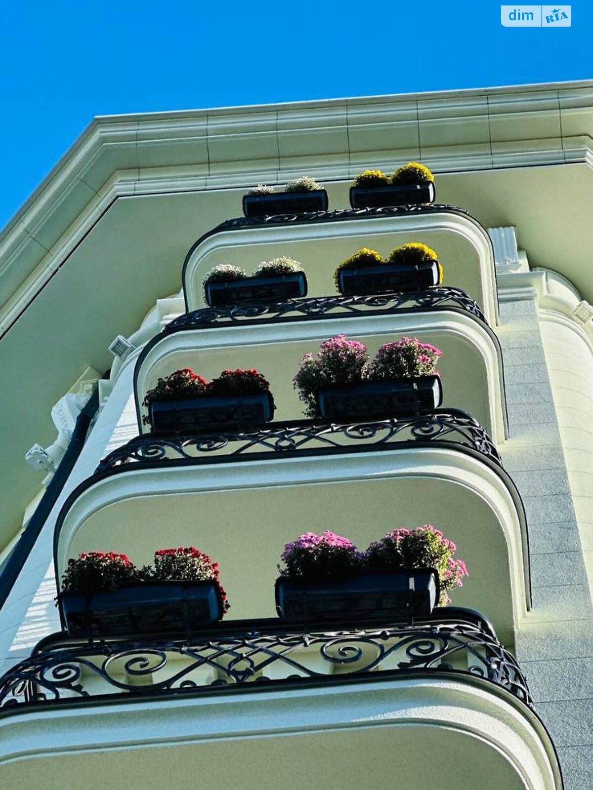 Продажа однокомнатной квартиры в Одессе, на ул. Гимназическая 13, кв. 5, район Приморский фото 1 Продажа однокомнатной квартиры в Одессе, на ул. Гимназическая 13, кв. 5, район Приморский фото 1