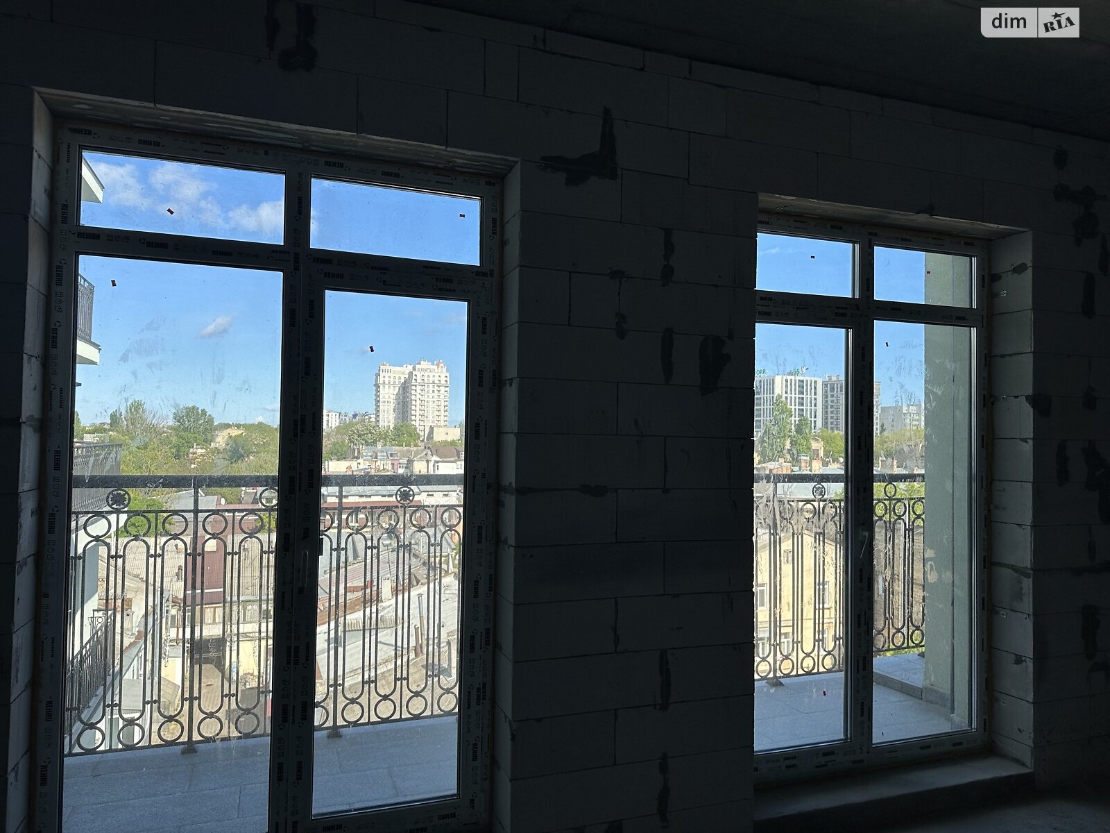 Продаж однокімнатної квартири в Одесі, на вул. Гімназична 13, район Приморський фото 1 Продаж однокімнатної квартири в Одесі, на вул. Гімназична 13, район Приморський фото 1