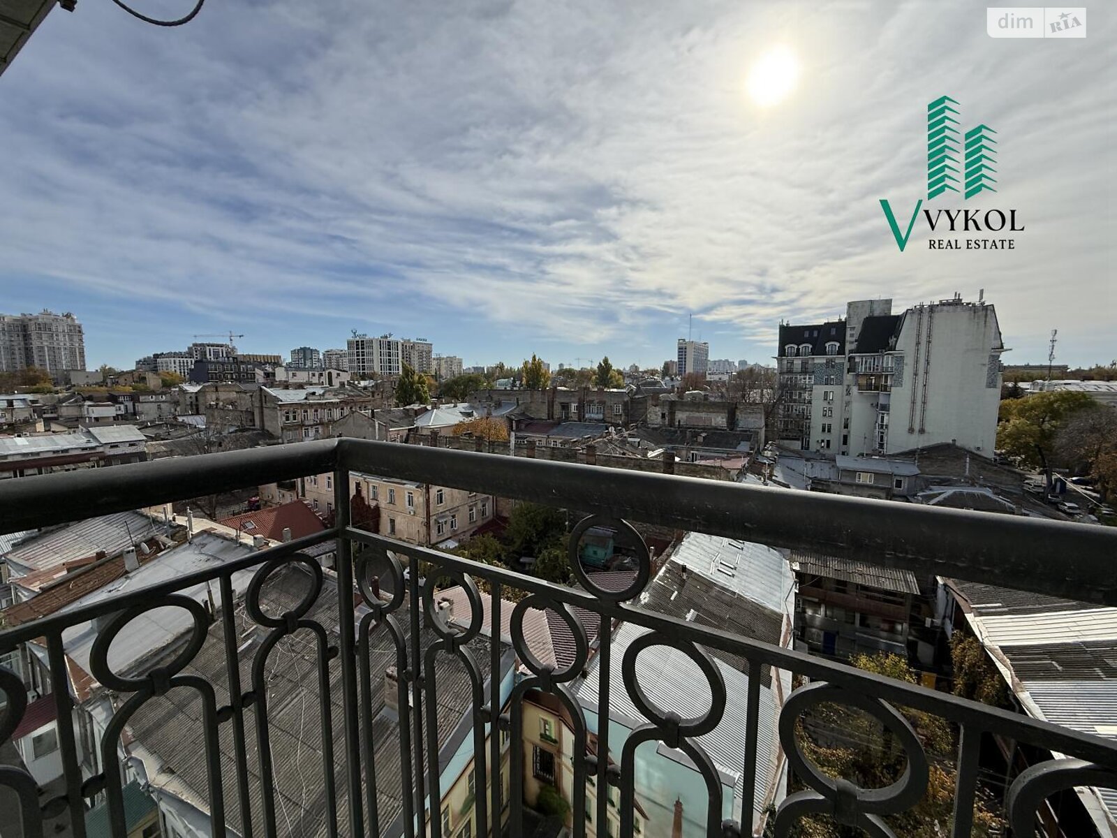 Продаж однокімнатної квартири в Одесі, на вул. Гімназична 13, район Приморський фото 1 Продаж однокімнатної квартири в Одесі, на вул. Гімназична 13, район Приморський фото 1