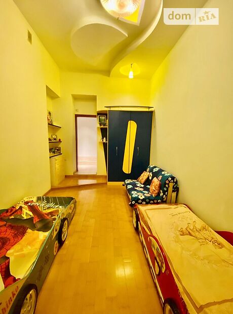 Продажа четырехкомнатной квартиры в Одессе, на ул. Гоголя 14, район Приморский фото 1 Продажа четырехкомнатной квартиры в Одессе, на ул. Гоголя 14, район Приморский фото 1