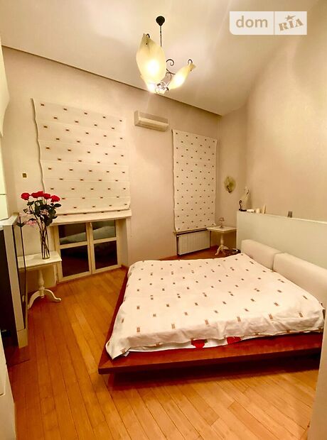Продажа четырехкомнатной квартиры в Одессе, на ул. Гоголя 14, район Приморский фото 1 Продажа четырехкомнатной квартиры в Одессе, на ул. Гоголя 14, район Приморский фото 1