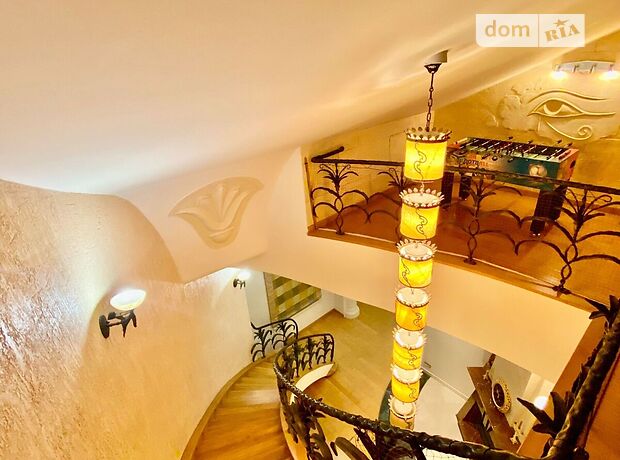 Продажа четырехкомнатной квартиры в Одессе, на ул. Гоголя 14, район Приморский фото 1 Продажа четырехкомнатной квартиры в Одессе, на ул. Гоголя 14, район Приморский фото 1
