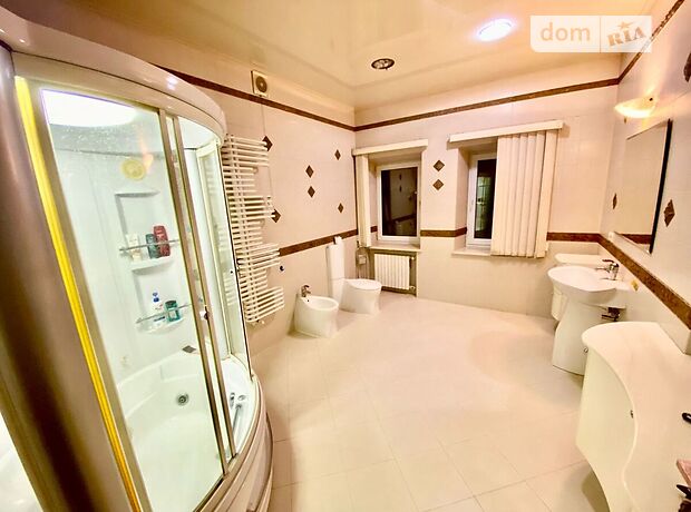 Продажа четырехкомнатной квартиры в Одессе, на ул. Гоголя 14, район Приморский фото 1 Продажа четырехкомнатной квартиры в Одессе, на ул. Гоголя 14, район Приморский фото 1