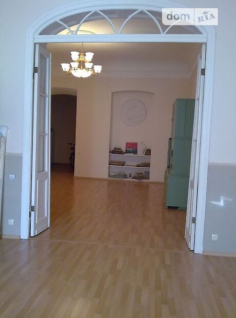 Продажа трехкомнатной квартиры в Одессе, на ул. Гоголя, район Приморский фото 1 Продажа трехкомнатной квартиры в Одессе, на ул. Гоголя, район Приморский фото 1