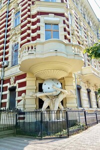 Продажа трехкомнатной квартиры в Одессе, на ул. Гоголя, район Приморский фото 2