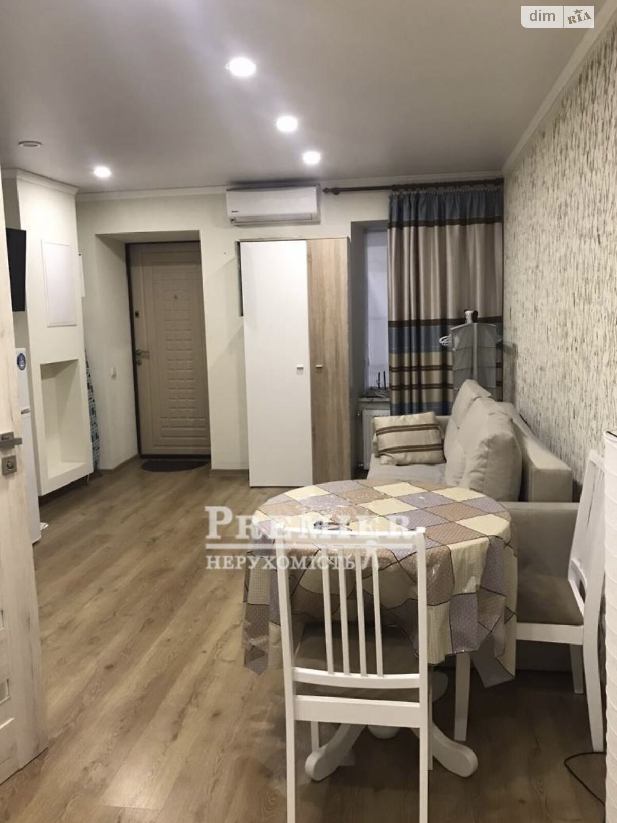 Продажа однокомнатной квартиры в Одессе, на пл. Греческая, район Приморский фото 1