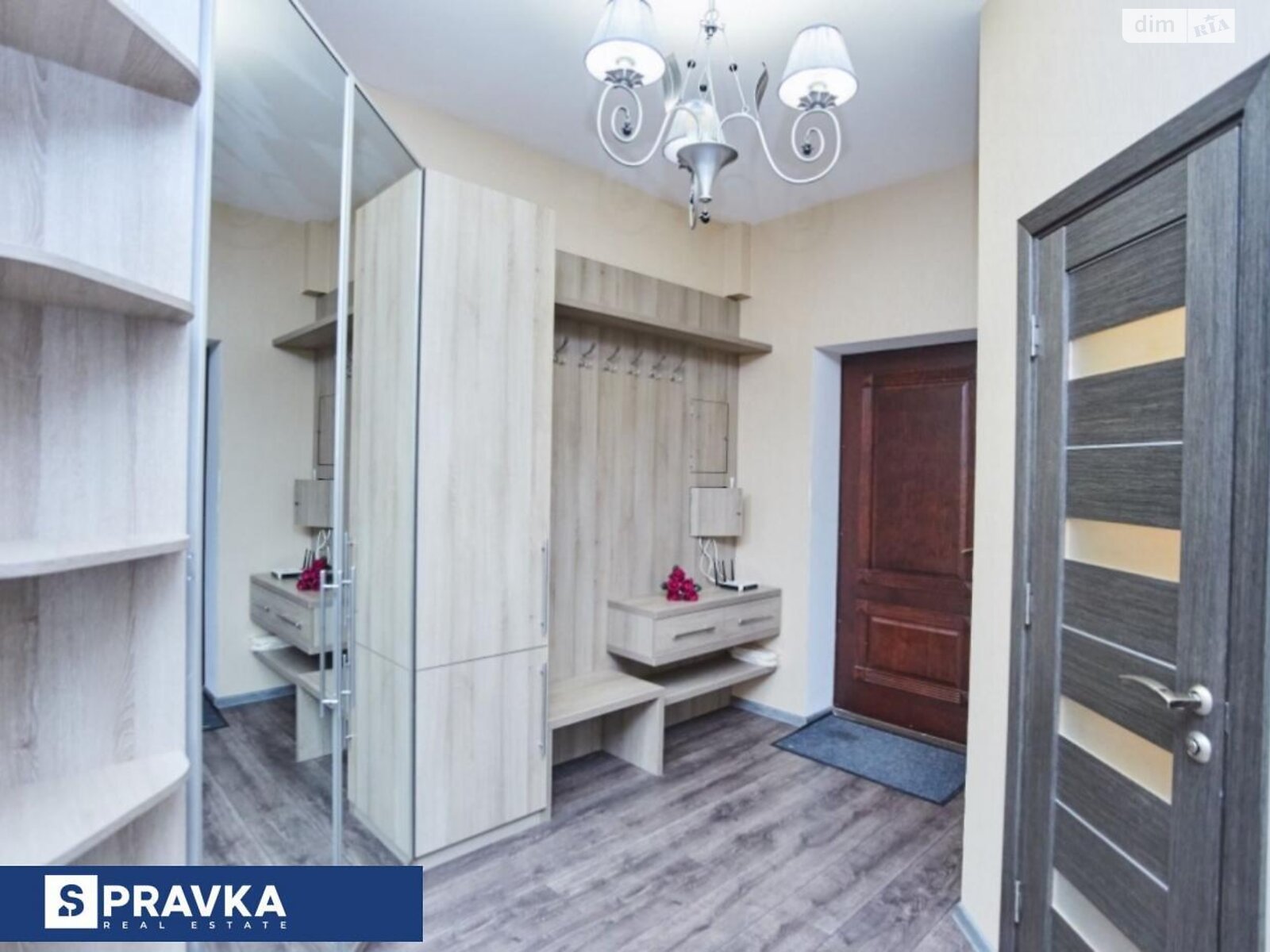 Продажа трехкомнатной квартиры в Одессе, на ул. Греческая 1А, район Приморский фото 1