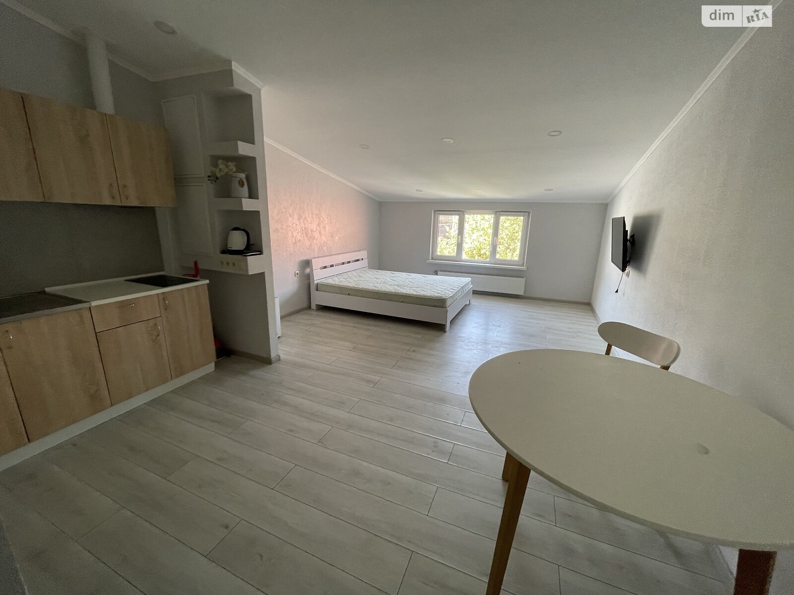 Продаж однокімнатної квартири в Одесі, на вул. Грецька 35, район Приморський фото 1 Продаж однокімнатної квартири в Одесі, на вул. Грецька 35, район Приморський фото 1