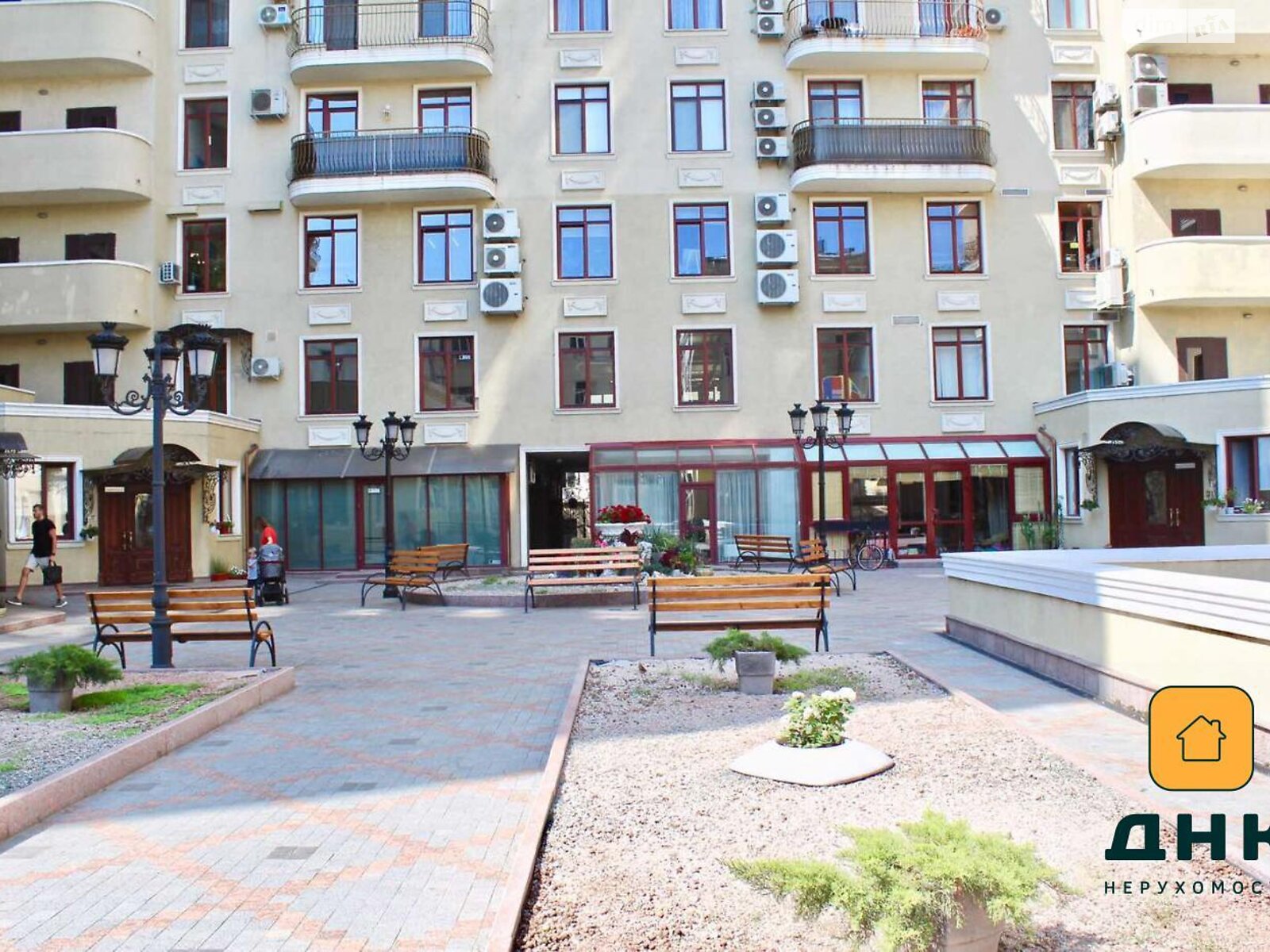 Продажа трехкомнатной квартиры в Одессе, на ул. Греческая 1А, кв. 112, район Приморский фото 1 Продажа трехкомнатной квартиры в Одессе, на ул. Греческая 1А, кв. 112, район Приморский фото 1