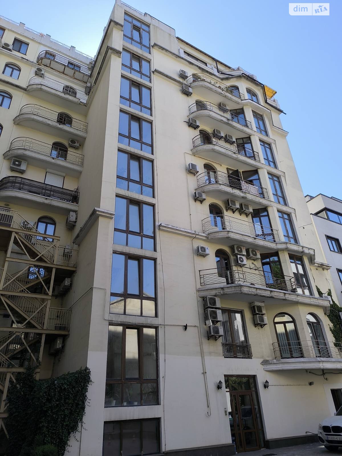 Продажа двухкомнатной квартиры в Одессе, на ул. Греческая 5, район Приморский фото 1 Продажа двухкомнатной квартиры в Одессе, на ул. Греческая 5, район Приморский фото 1
