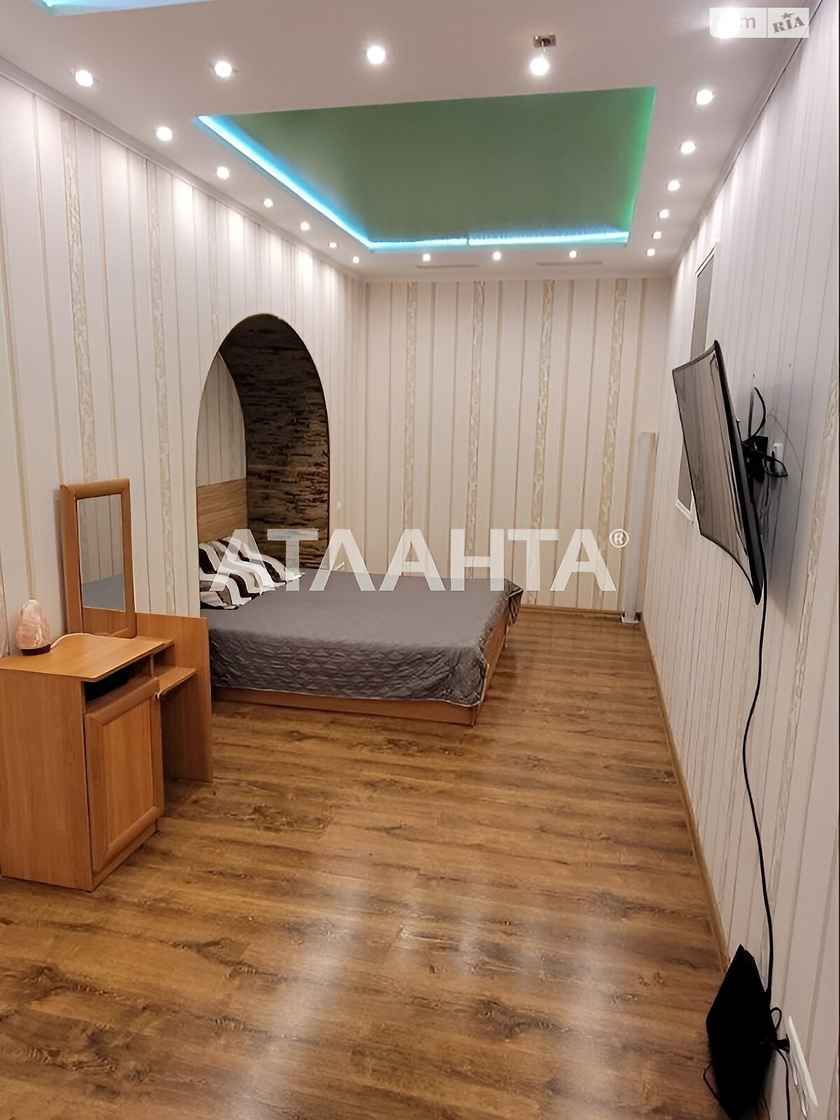 Продажа двухкомнатной квартиры в Одессе, на ул. Греческая, район Приморский фото 1 Продажа двухкомнатной квартиры в Одессе, на ул. Греческая, район Приморский фото 1