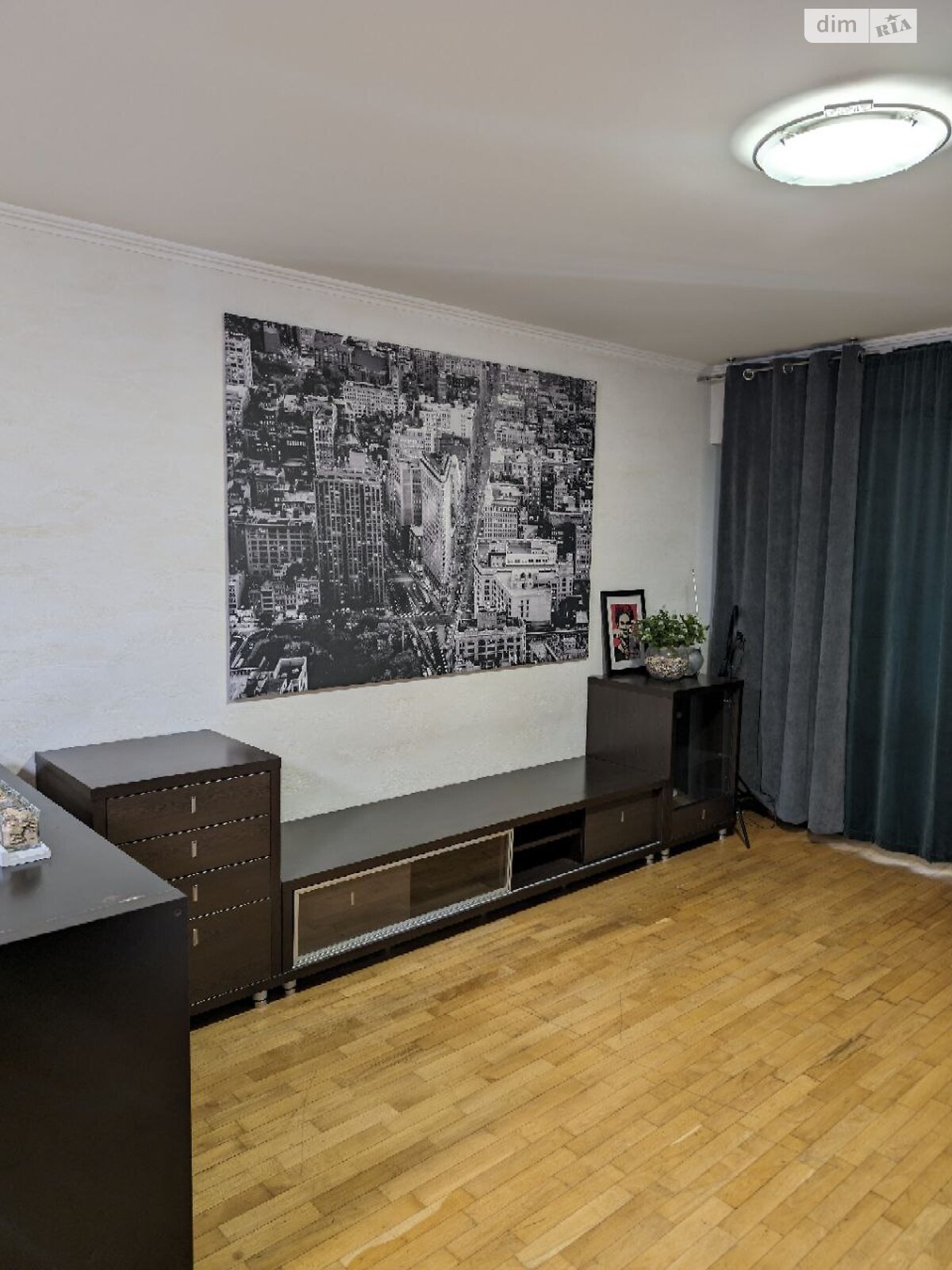 Продажа трехкомнатной квартиры в Одессе, на пер. Вице-адмирала Жукова, район Приморский фото 1