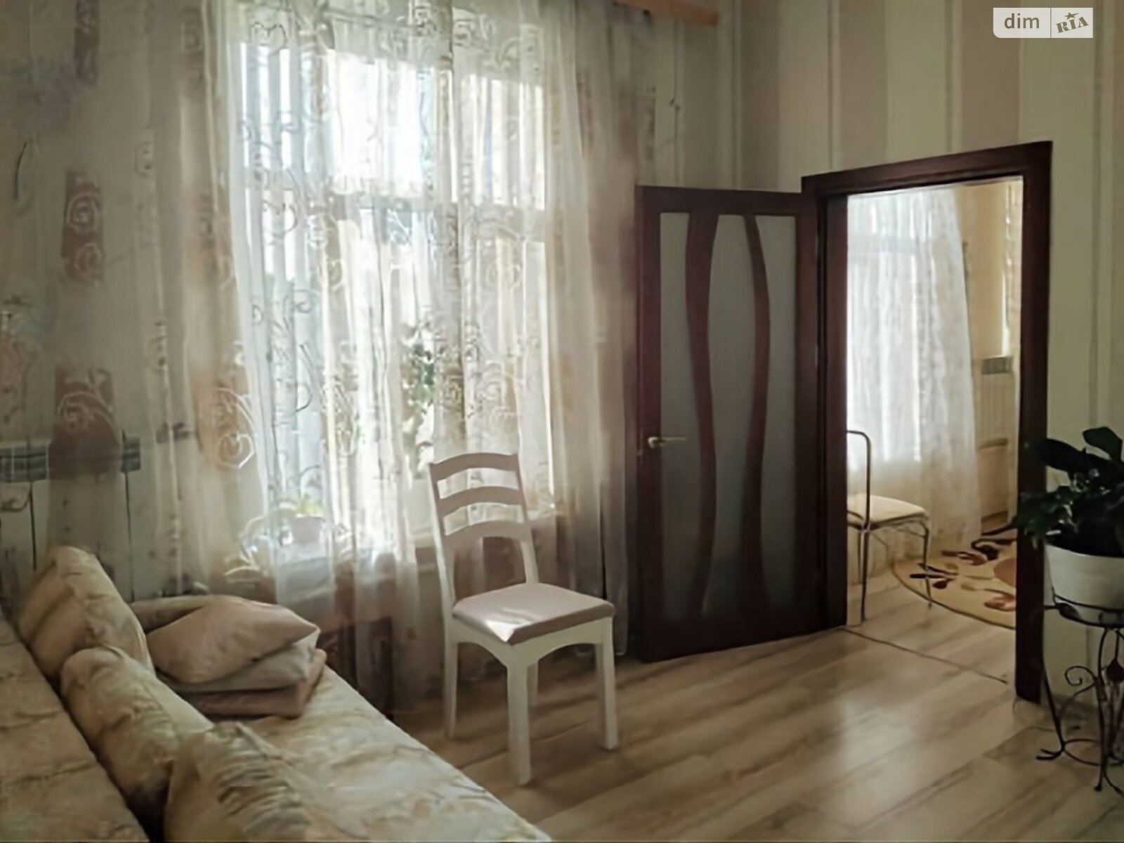 Продаж чотирикімнатної квартири в Одесі, на Гімназична вулиця, район Приморський фото 1
