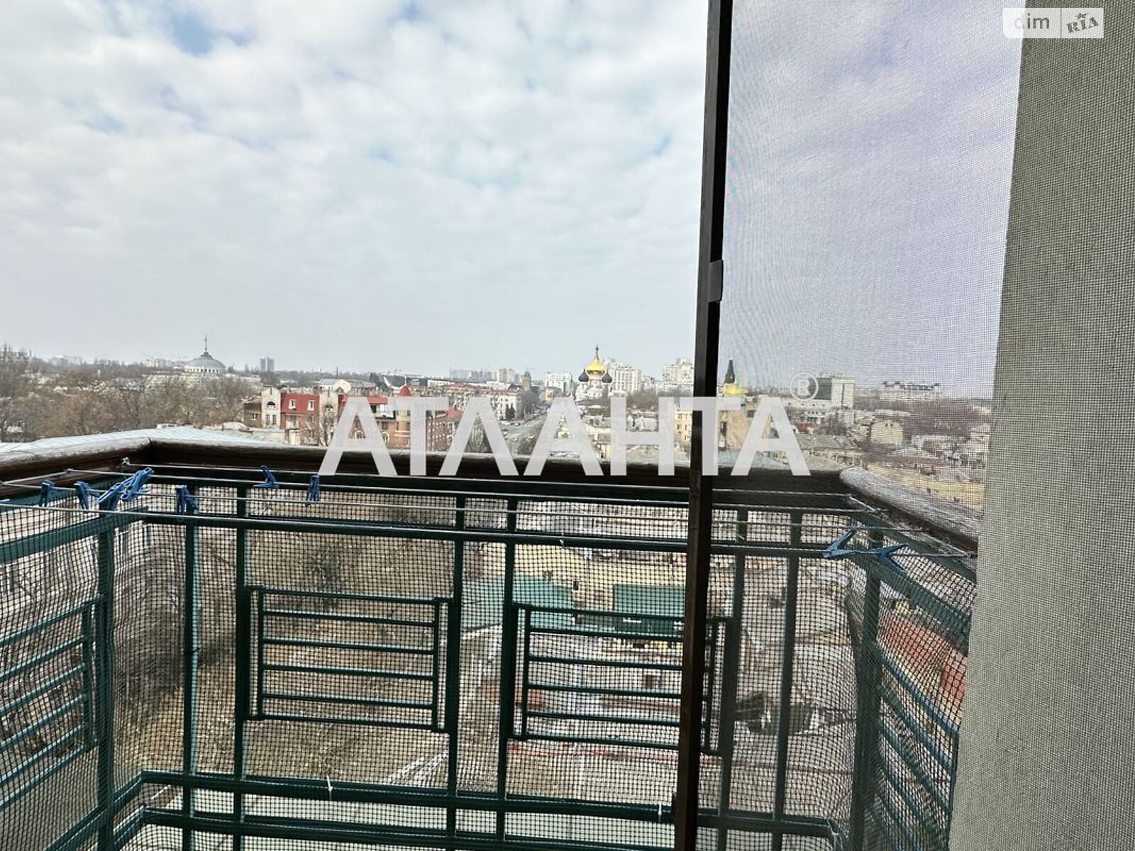 Продаж трикімнатної квартири в Одесі, на вул. Гімназична, район Центр фото 1 Продаж трикімнатної квартири в Одесі, на вул. Гімназична, район Центр фото 1