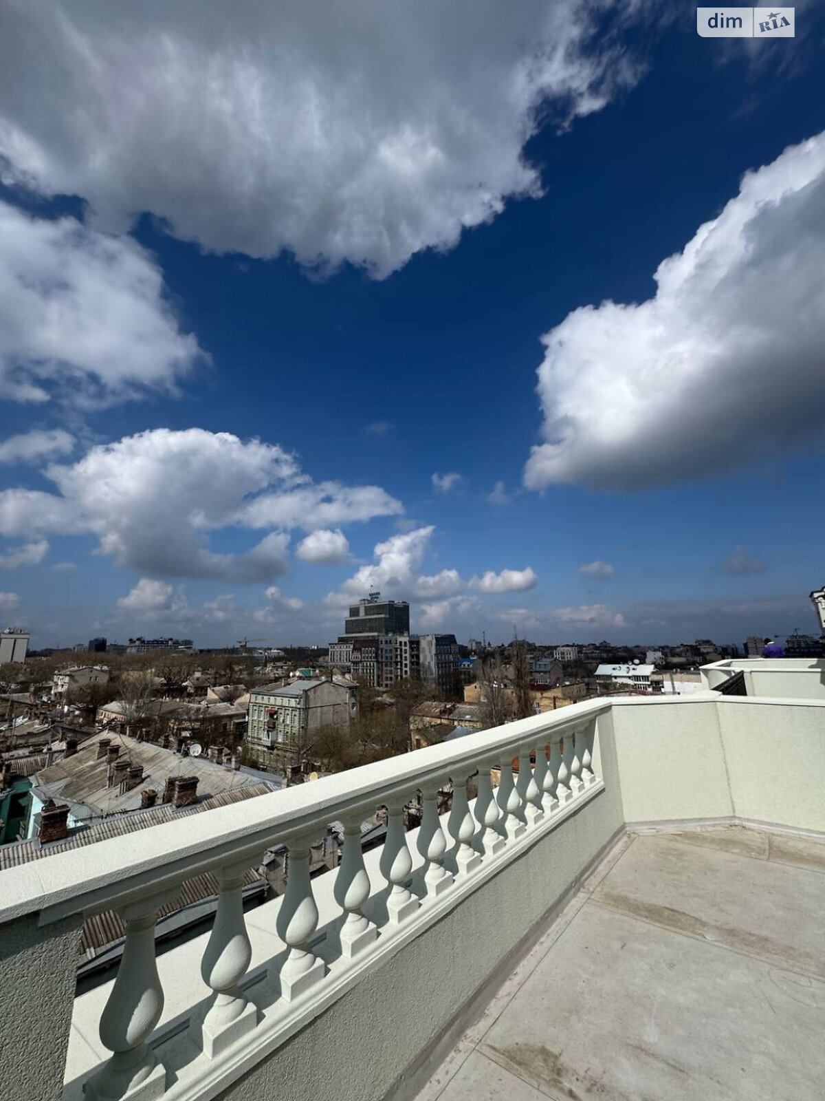 Продаж однокімнатної квартири в Одесі, на вул. Гімназична, район Приморський фото 1 Продаж однокімнатної квартири в Одесі, на вул. Гімназична, район Приморський фото 1
