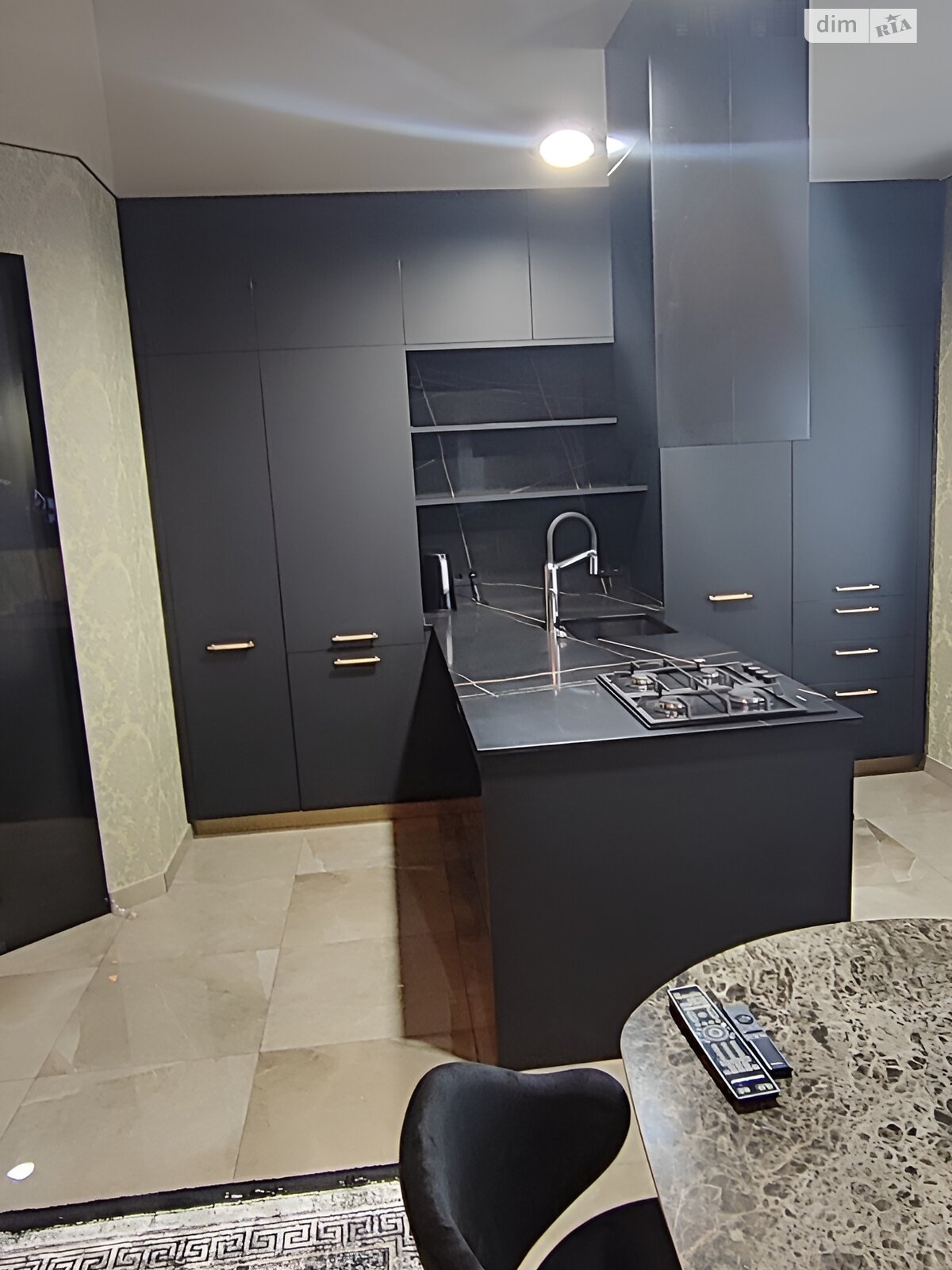 Продажа однокомнатной квартиры в Одессе, на ул. Италийская 23, район Приморский фото 1 Продажа однокомнатной квартиры в Одессе, на ул. Италийская 23, район Приморский фото 1