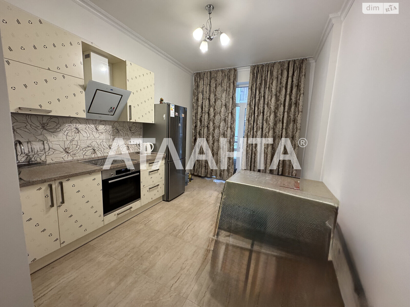 Продажа однокомнатной квартиры в Одессе, на бул. Итальянский 1А, район Приморский фото 1 Продажа однокомнатной квартиры в Одессе, на бул. Итальянский 1А, район Приморский фото 1