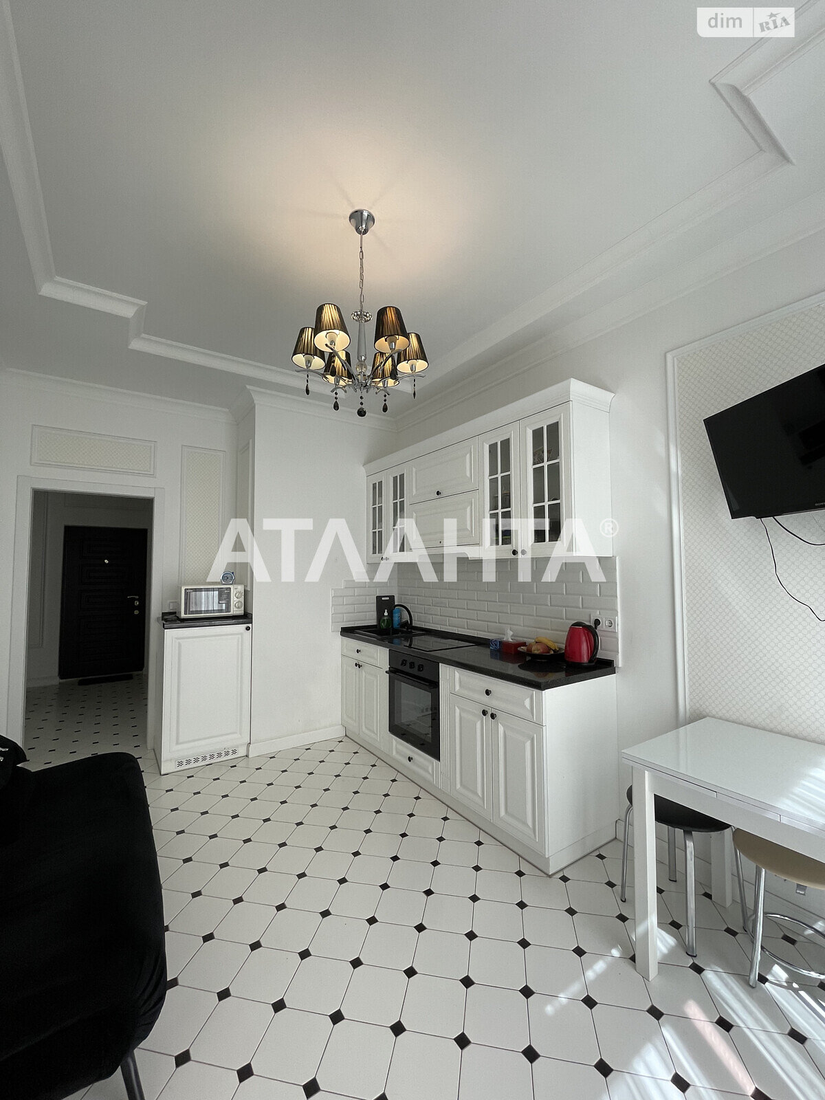 Продажа однокомнатной квартиры в Одессе, на бул. Итальянский, район Приморский фото 1 Продажа однокомнатной квартиры в Одессе, на бул. Итальянский, район Приморский фото 1