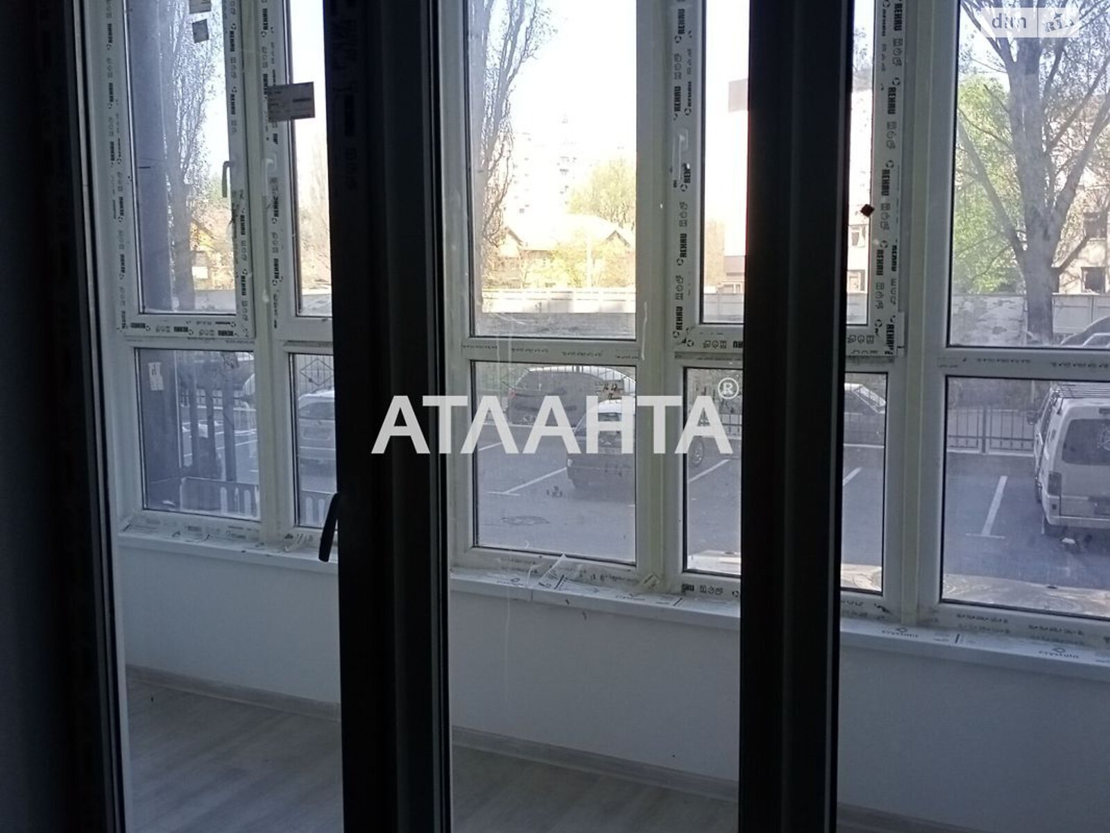 Продажа трехкомнатной квартиры в Одессе, на ул. Ивана Франко, район Приморский фото 1
