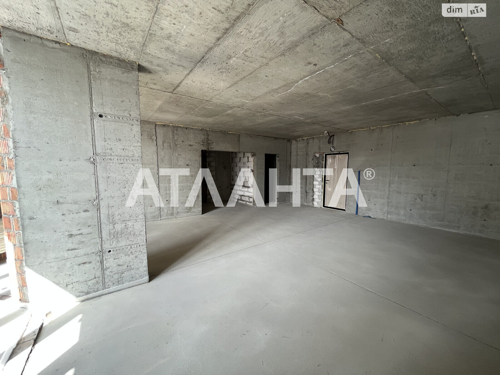 Продаж трикімнатної квартири в Одесі, на вул. Івана Франка 401-4, район Приморський фото 1 Продаж трикімнатної квартири в Одесі, на вул. Івана Франка 401-4, район Приморський фото 1