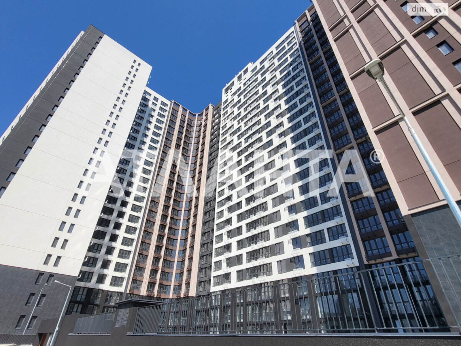 Продаж однокімнатної квартири в Одесі, на вул. Івана Франка, район Приморський фото 1 Продаж однокімнатної квартири в Одесі, на вул. Івана Франка, район Приморський фото 1