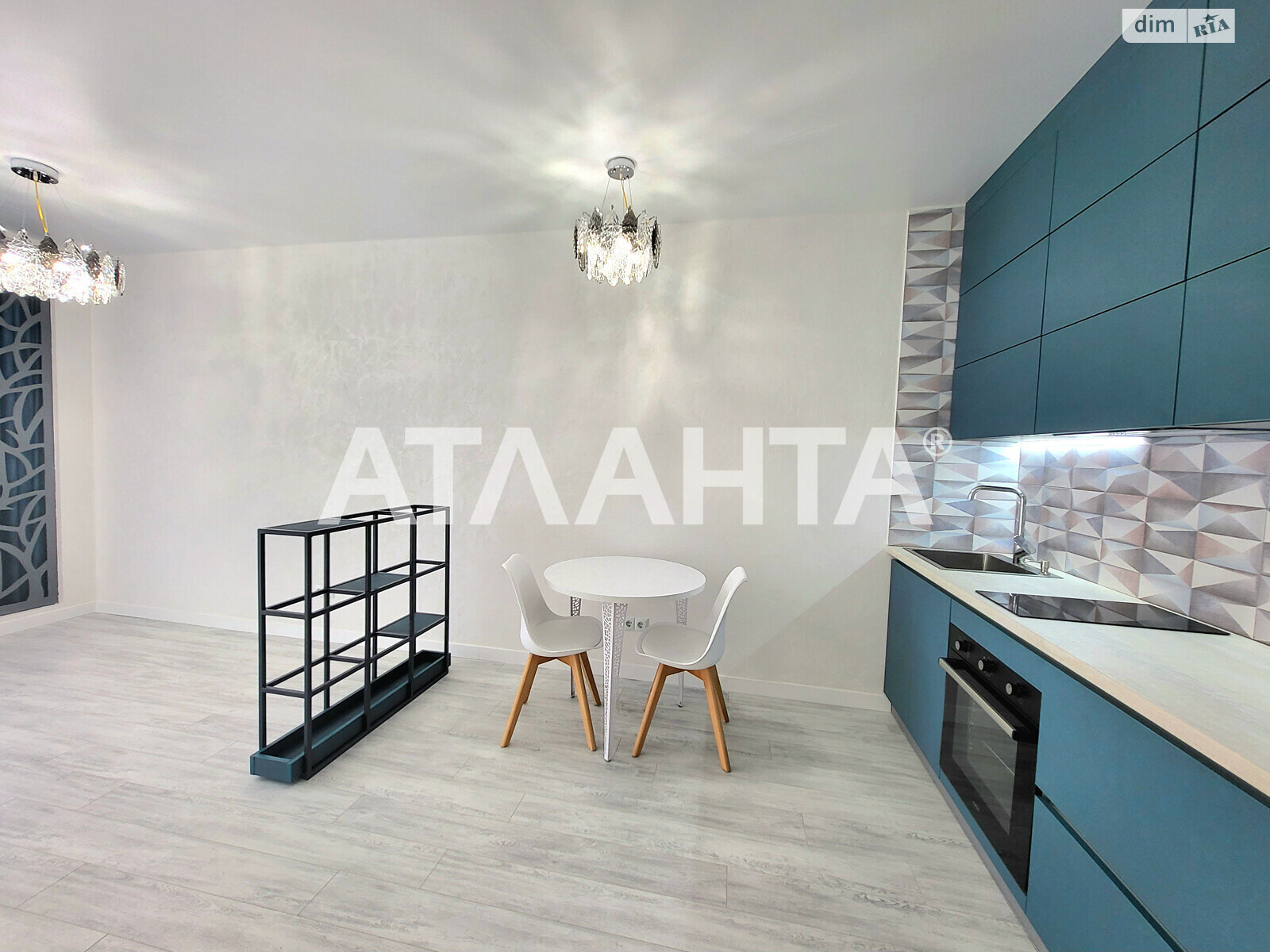 Продаж однокімнатної квартири в Одесі, на вул. Івана Франка, район Приморський фото 1 Продаж однокімнатної квартири в Одесі, на вул. Івана Франка, район Приморський фото 1