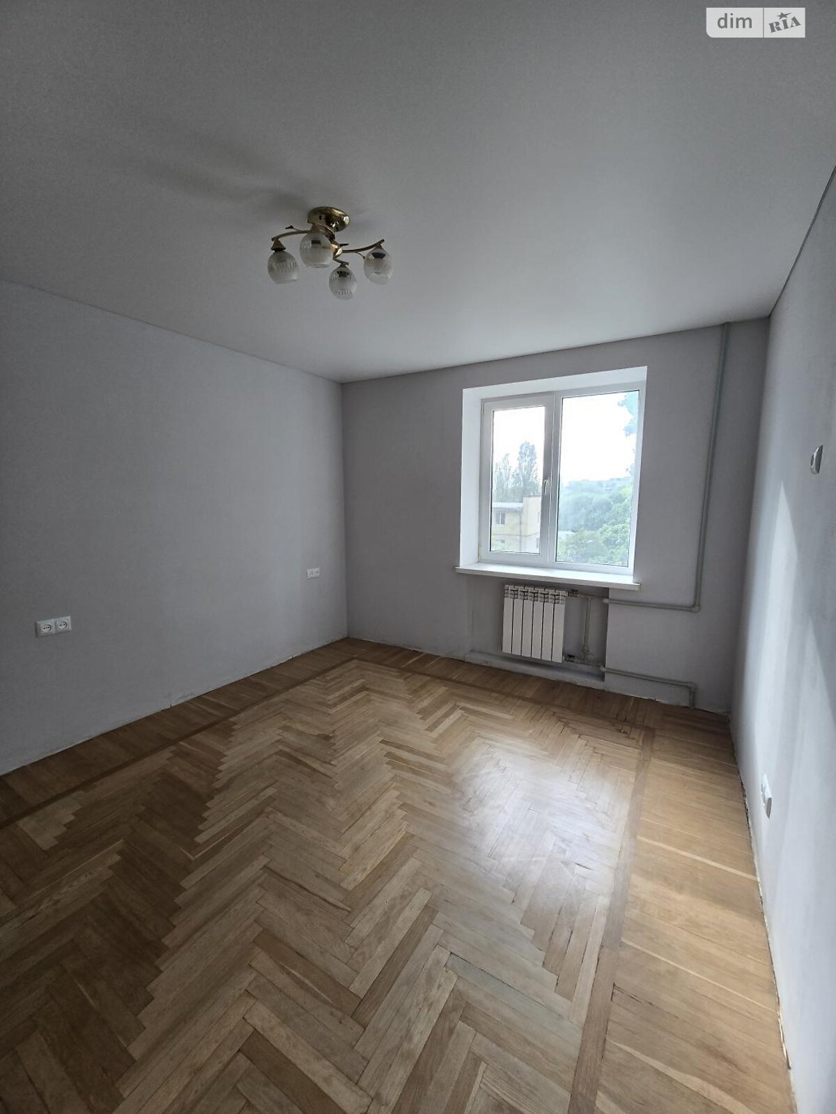 Продажа трехкомнатной квартиры в Одессе, на ул. Ивана Франко, район Приморский фото 1 Продажа трехкомнатной квартиры в Одессе, на ул. Ивана Франко, район Приморский фото 1