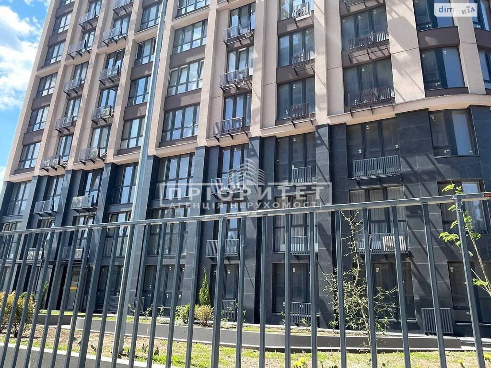 Продаж однокімнатної квартири в Одесі, на вул. Івана Франка, район Приморський фото 1 Продаж однокімнатної квартири в Одесі, на вул. Івана Франка, район Приморський фото 1