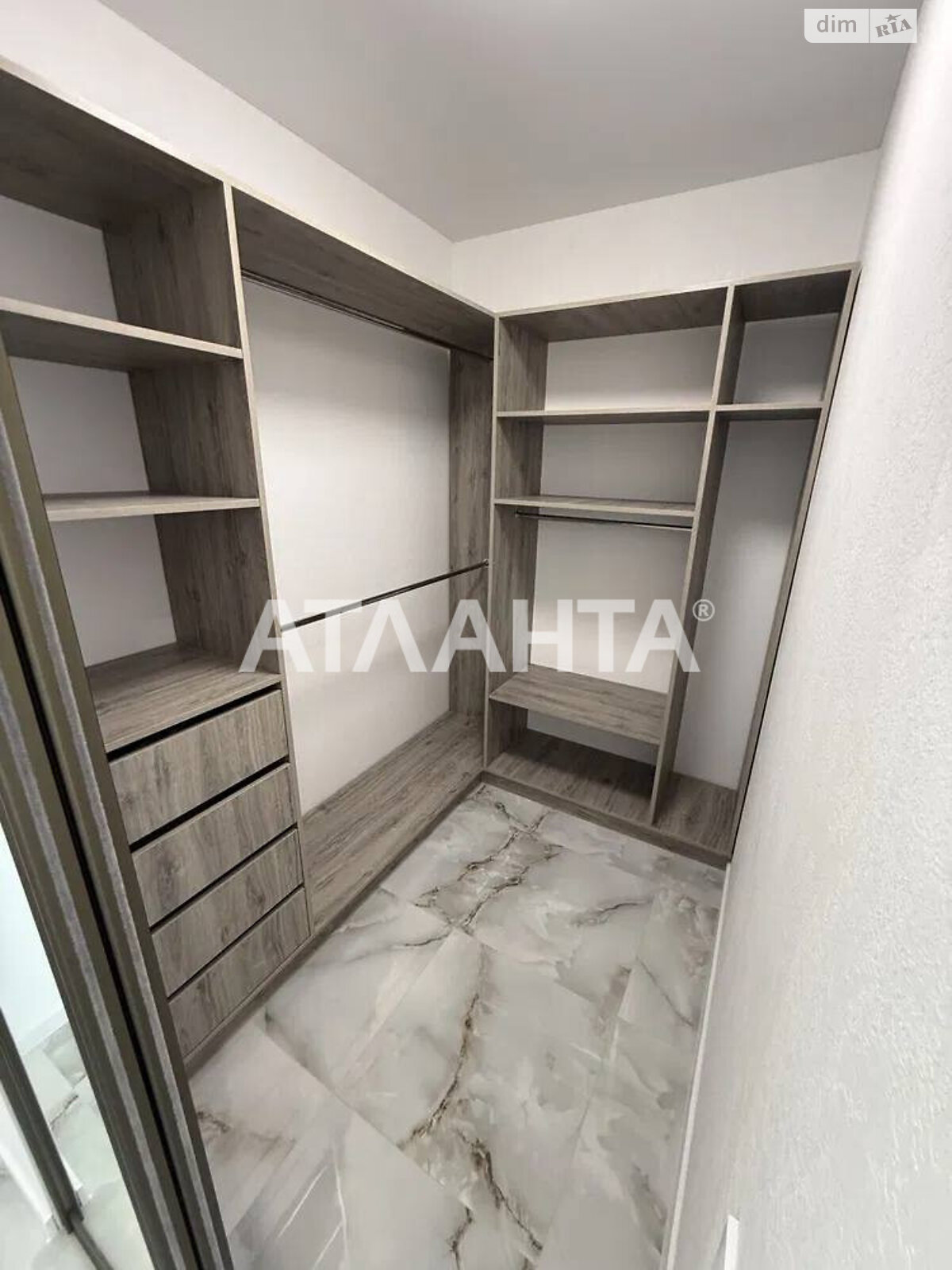 Продаж однокімнатної квартири в Одесі, на вул. Івана Франка, район Приморський фото 1 Продаж однокімнатної квартири в Одесі, на вул. Івана Франка, район Приморський фото 1