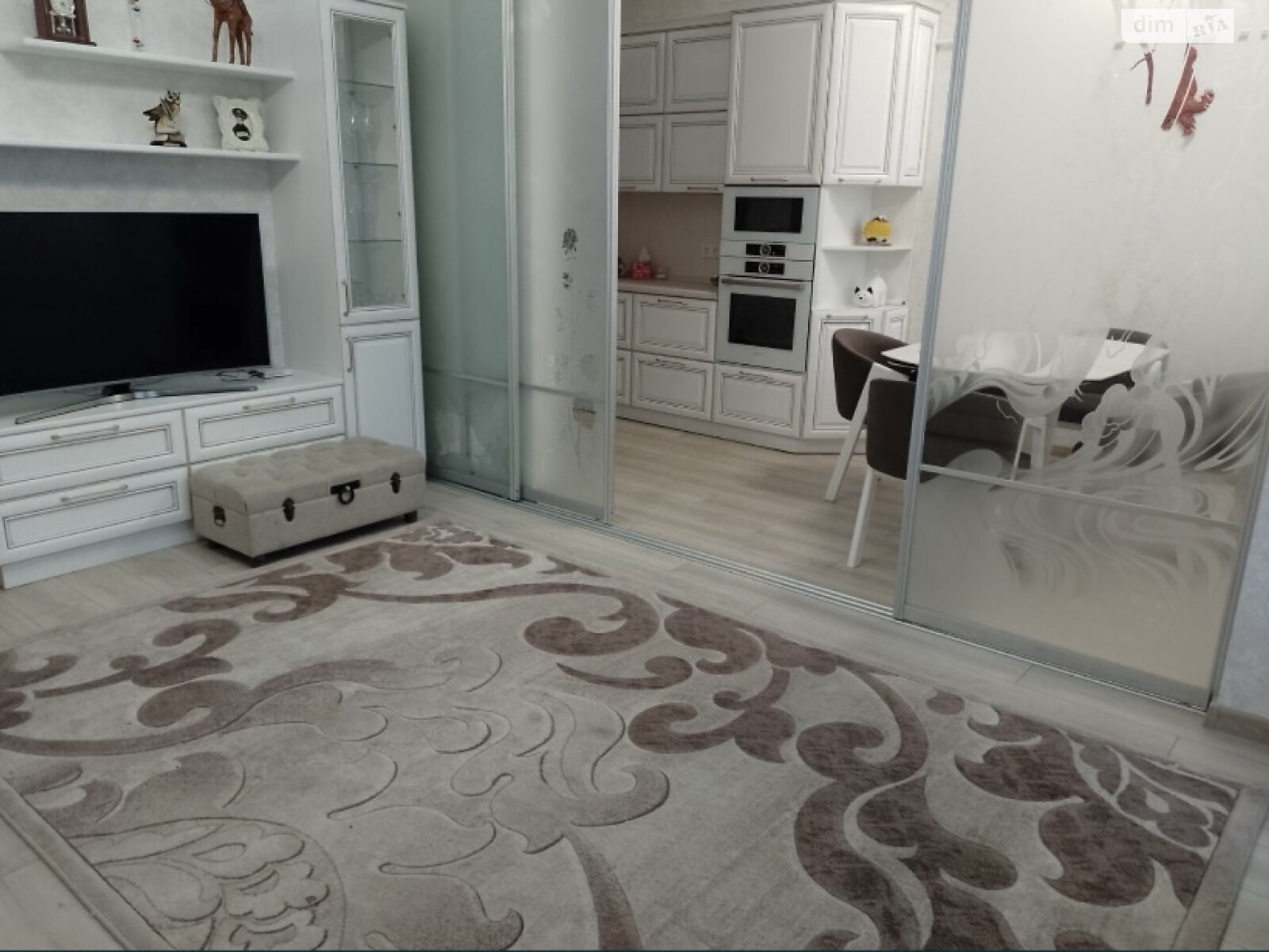 Продажа двухкомнатной квартиры в Одессе, на ул. Святослава Караванского, район Приморский фото 1 Продажа двухкомнатной квартиры в Одессе, на ул. Святослава Караванского, район Приморский фото 1
