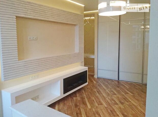 Продажа двухкомнатной квартиры в Одессе, на ул. Каманина район Приморский фото 1 Продажа двухкомнатной квартиры в Одессе, на ул. Каманина район Приморский фото 1