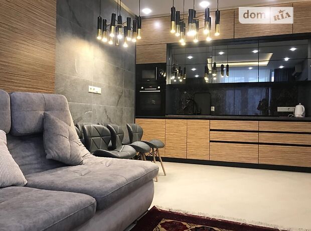 Продажа двухкомнатной квартиры в Одессе, на ул. Каманина район Приморский фото 1 Продажа двухкомнатной квартиры в Одессе, на ул. Каманина район Приморский фото 1