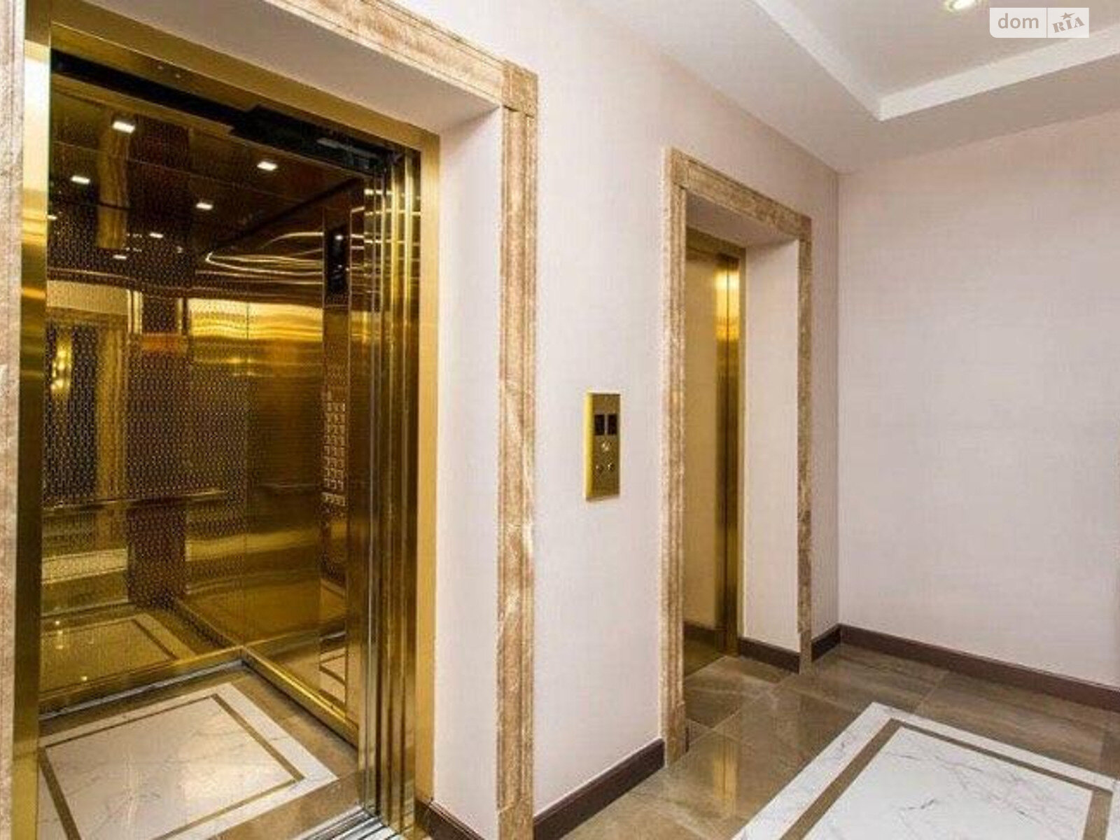 Продаж трикімнатної квартири в Одесі, на вул. Каманіна 16А, район Приморський фото 1