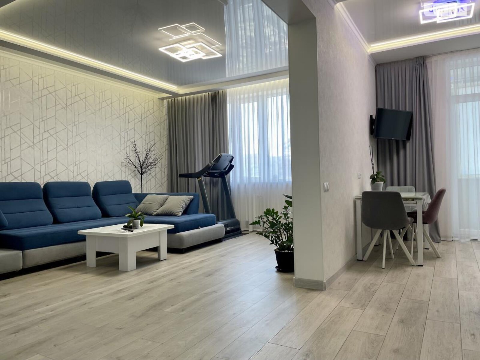 Продажа трехкомнатной квартиры в Одессе, на ул. Канатная 122А, район Приморский фото 1 Продажа трехкомнатной квартиры в Одессе, на ул. Канатная 122А, район Приморский фото 1