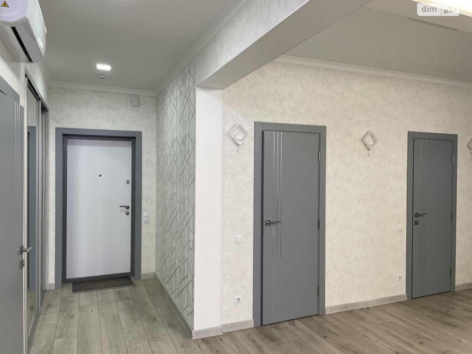 Продажа трехкомнатной квартиры в Одессе, на ул. Канатная 122А, район Приморский фото 1 Продажа трехкомнатной квартиры в Одессе, на ул. Канатная 122А, район Приморский фото 1