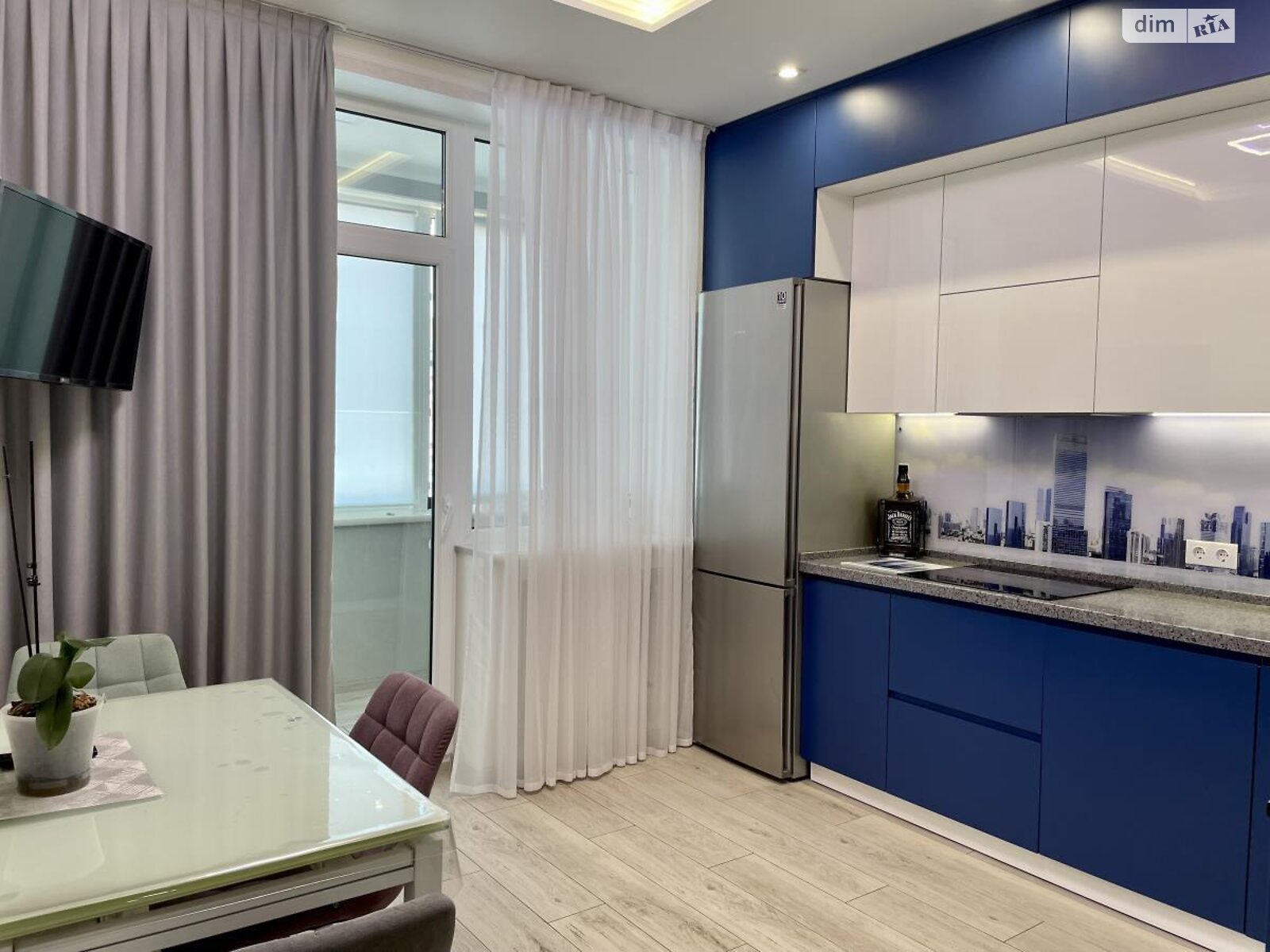 Продажа трехкомнатной квартиры в Одессе, на ул. Канатная 122А, район Приморский фото 1 Продажа трехкомнатной квартиры в Одессе, на ул. Канатная 122А, район Приморский фото 1