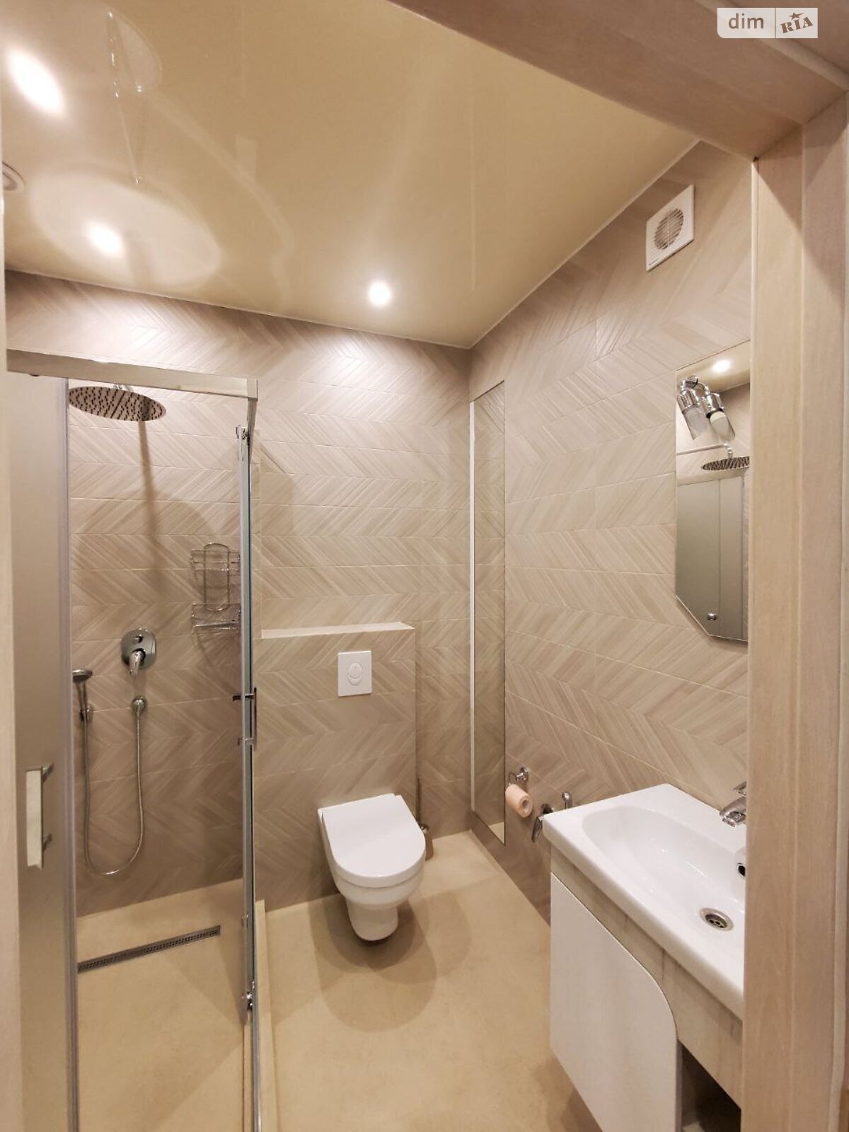 Продаж однокімнатної квартири в Одесі, на вул. Канатна 122А, район Приморський фото 1 Продаж однокімнатної квартири в Одесі, на вул. Канатна 122А, район Приморський фото 1